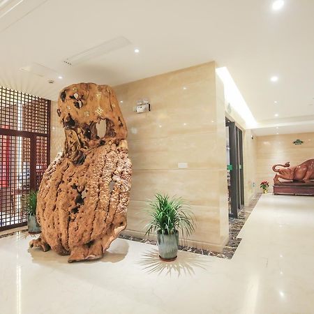 Xin Jue Jiayi Hotel Airport And International Resort Shanghai Bagian luar foto